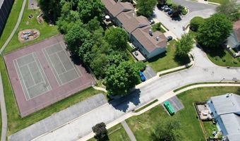4 DEERFIELD Ct, Bordentown, NJ 08505