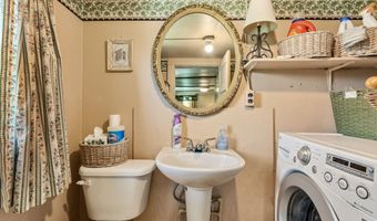 390 Aquone Rd, Andrews, NC 28901