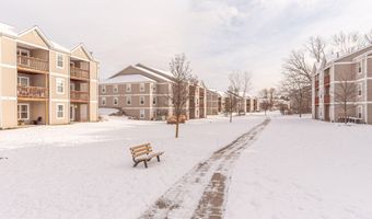 1405 Millbrook Trl, Ann Arbor, MI 48108