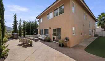 10145 Challenger Ct, Spring Valley, CA 91978