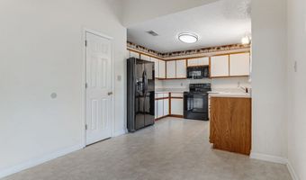 2931 Stonewater Dr, Albany, GA 31721