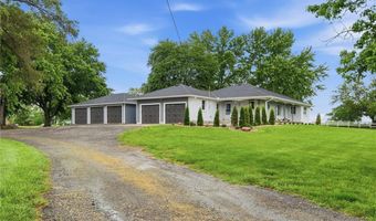 17341 N 158th St, Basehor, KS 66007