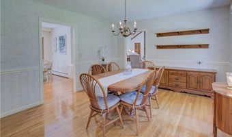 1420 Diplomat Dr, East Greenwich, RI 02818