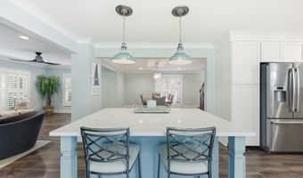 106 S Hermitage Rd, Beaufort, SC 29902