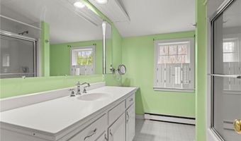 180 Ross Hill Rd, Charlestown, RI 02813
