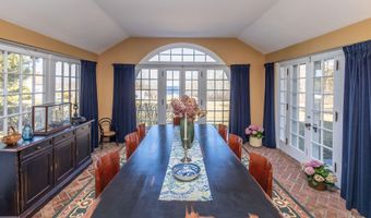 18 Bayside Dr, Belfast, ME 04915