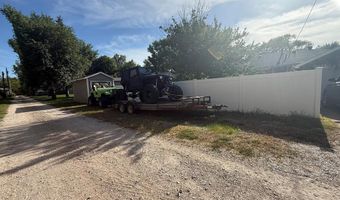 1420 8th St, Aurora, NE 68818