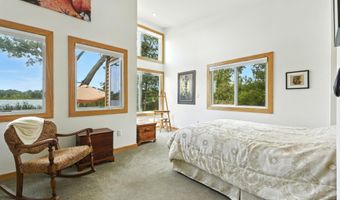 5360 S Highpoint Dr, Albion, IN 46701
