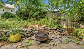 6005 ANNISTON Rd, Bethesda, MD 20817