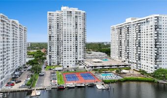 2750 NE 183rd St 607, Aventura, FL 33160
