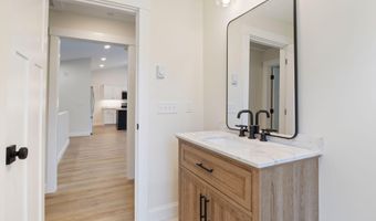 1508 Foxes Ridge Rd, Acton, ME 04001
