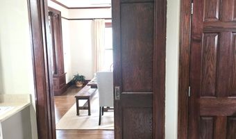 334 17th St, Ackley, IA 50601