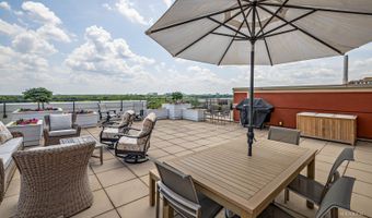 77 S Evergreen Ave 1103, Arlington Heights, IL 60005