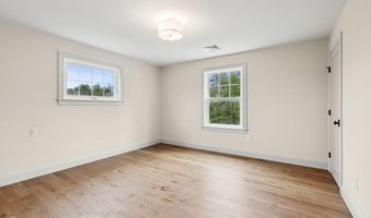 55 Forest Dr, Arundel, ME 04046