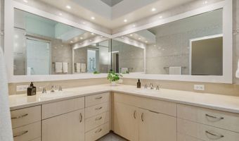 586 Kaimalino St, Kailua, HI 96734