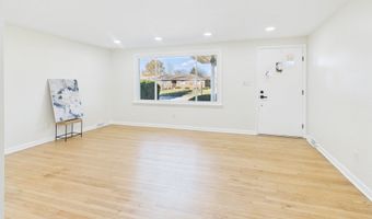 5 W Estate St, Anderson, IN 46013