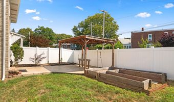1128 W Wyoming St, Allentown, PA 18103