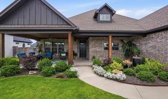 7317 Lake Point Cir, Benton, AR 72019