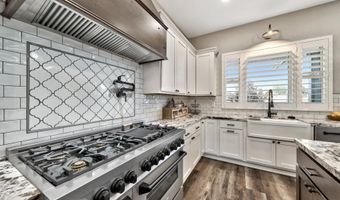 1409 Hunters Point Dr, Gardnerville, NV 89410