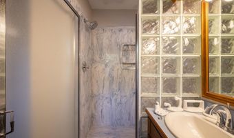 1690 Fairway Dr, Batesville, AR 72501