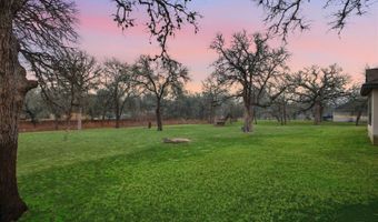 117 Crescent Rdg, Adkins, TX 78101