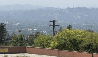 446 Devonwood Rd, Altadena, CA 91001