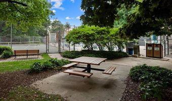 10654 MONTROSE Ave 3, Bethesda, MD 20814