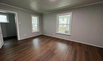 210 N Gilbert St, Ada, OH 45810