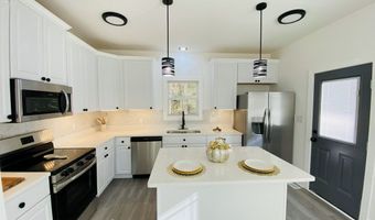 326 2nd Ave, Alberta, VA 23821