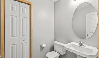 6637 Lamplight Dr, Albertville, MN 55301