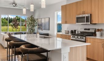 813 Spaniel Ln, Belgrade, MT 59714