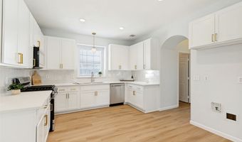 712 Rolling Hills Dr, Allen, TX 75002