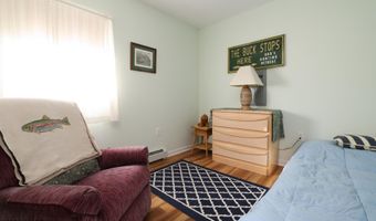 409 3rd St, Beach Haven, NJ 08008