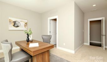 926 Steel House Blvd, Charlotte, NC 28205