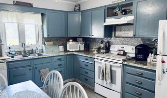 202 W Walnut St, Bainbridge, IN 46105