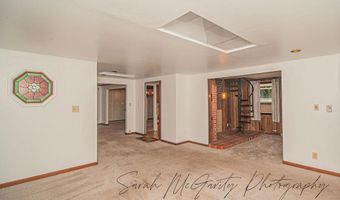 910 SHARON HILL Rd, Dover, DE 19904