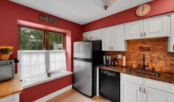 75 Bradford Ct, Aberdeen, NJ 07747