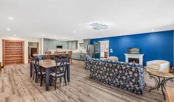 156 Congress St, Belfast, ME 04915
