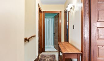 49 Western Ave, Bath, ME 04530