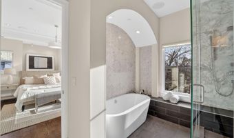 4964 ESKRIDGE Ter NW, Washington, DC 20016