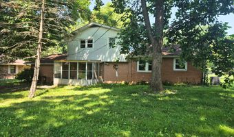 2325 Oakwood Dr, Anderson, IN 46011