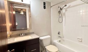 912 LAKE DESTINY Rd F, Altamonte Springs, FL 32714