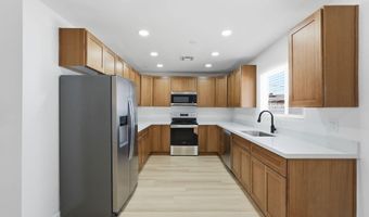 228 W 18TH Ave, Apache Junction, AZ 85120
