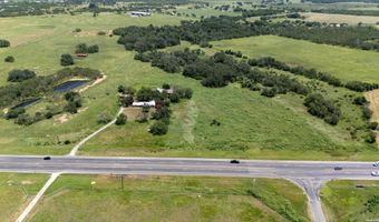 15510 US HIGHWAY 87 W, Adkins, TX 78101
