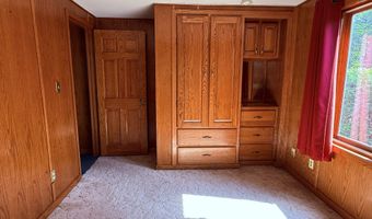 84 Brook St, Chesterfield, NH 03466