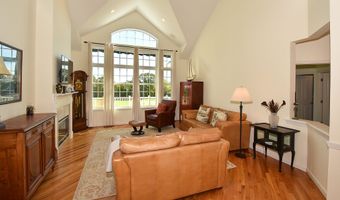 4 Lower Heatherwood, Cromwell, CT 06416