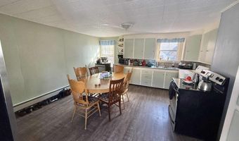 69 Green St, Augusta, ME 04330