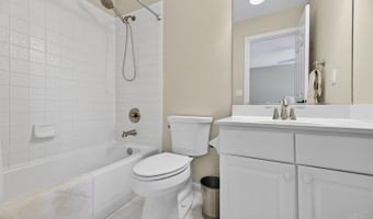 8105 Wycliffe Dr, Anderson Twp., OH 45244