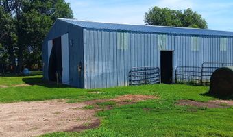 13552 394th Ave, Bath, SD 57427