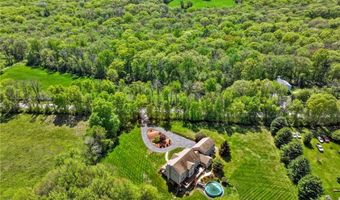386 Tourtellot Hill Rd, Glocester, RI 02814